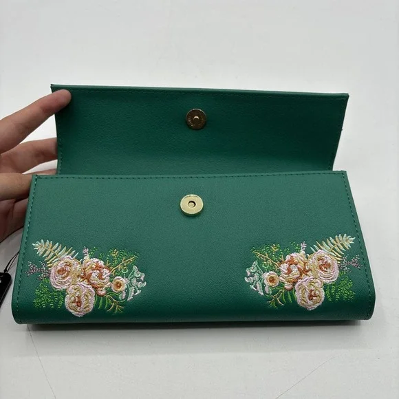 NEW Loungefly Disney Marvel Loki Floral Wallet Embroidered Green Infinity Saga‎ - Picture 6 of 9